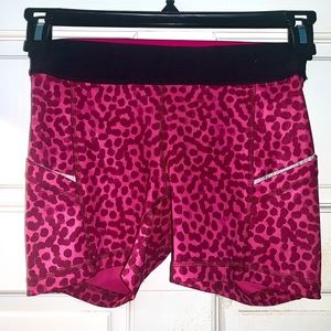 Lululemon spandex size 4